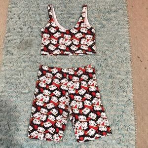 Forever 21: 2- piece crop top and biker short set